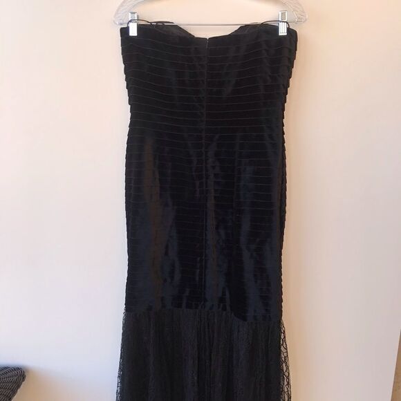 Carmen Marc Valvo Black Velvet Mermaid Gown sz 10 - Picture 6 of 9